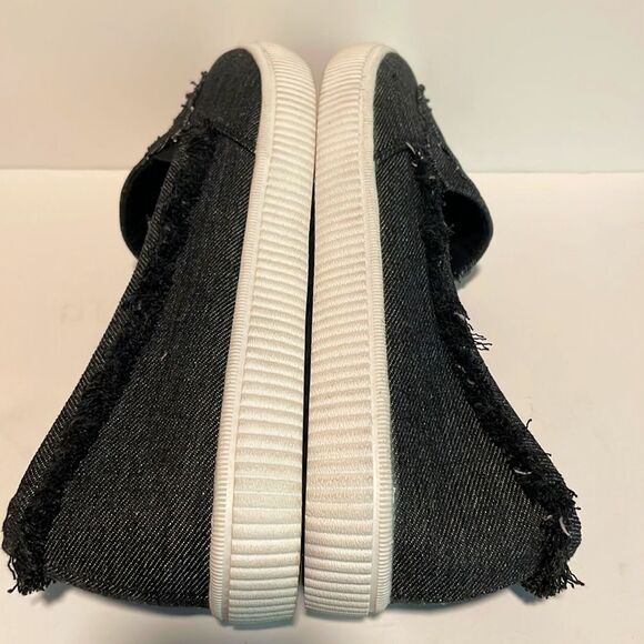 Comfortview- The Athletic Analia Slip On Shoes- Denim Fabric Upper- Size 12WW - Picture 6 of 8